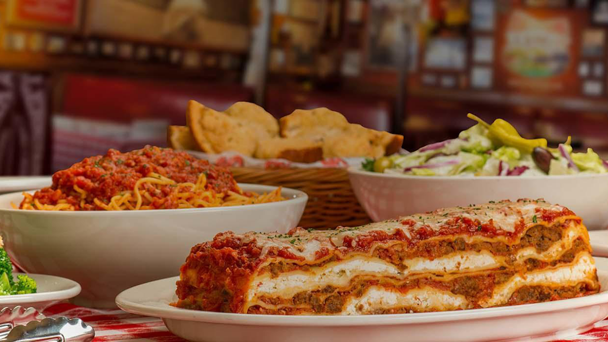 Buca di Beppo Italian Restaurant photo 2