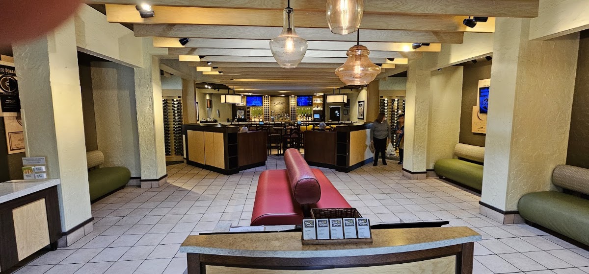 Olive Garden Italian Restaurant photo 1